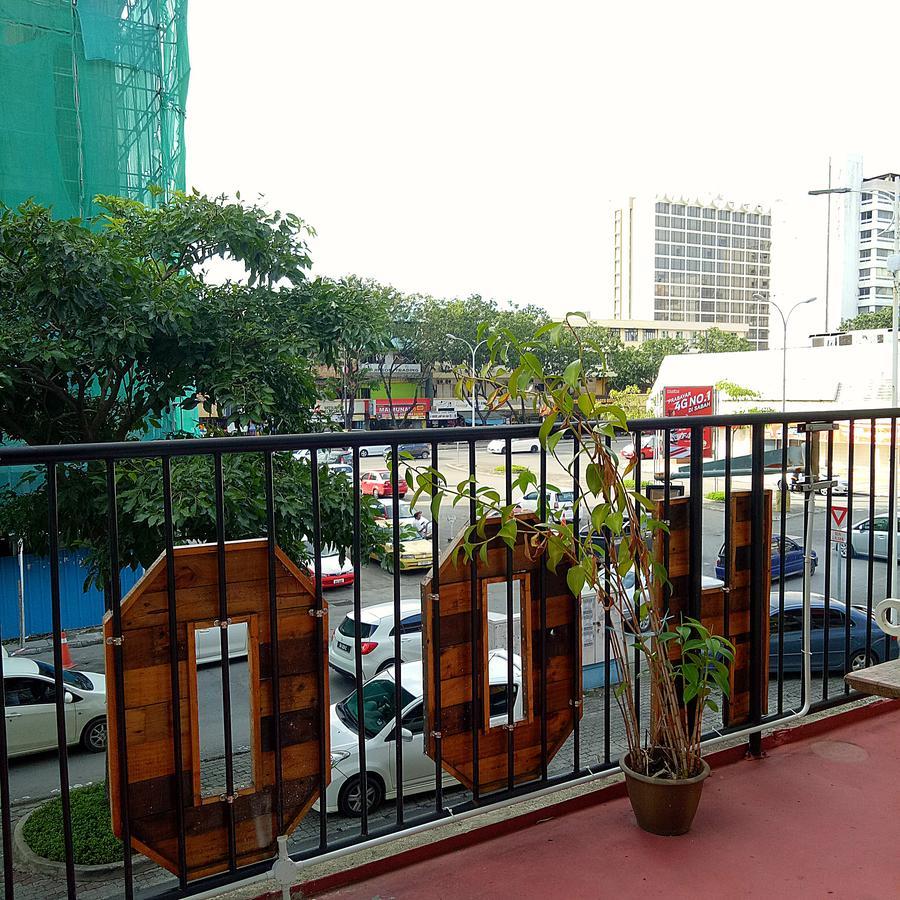 Hood Hostel Kota Kinabalu Exterior foto